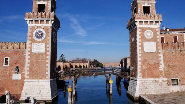 Arsenale : The main waterway entrance