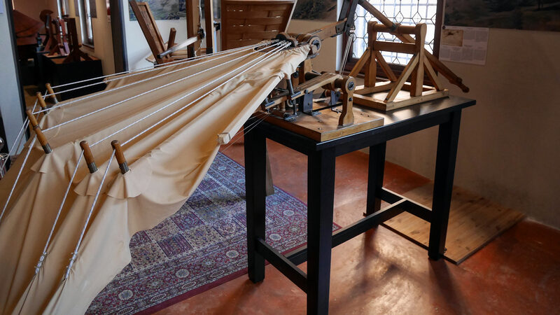 Da Vinci Interactive Museum : Modeling a bird's wing