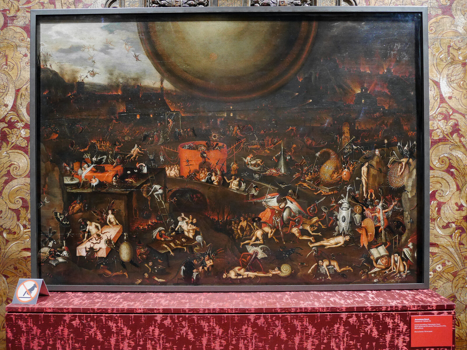 Doge's Palace : Not only works by Italian painters are displayed at the palace; 'Vision of the Apocalypse' is painted by one of the Antwerp-based followers of Hieronymus Bosch