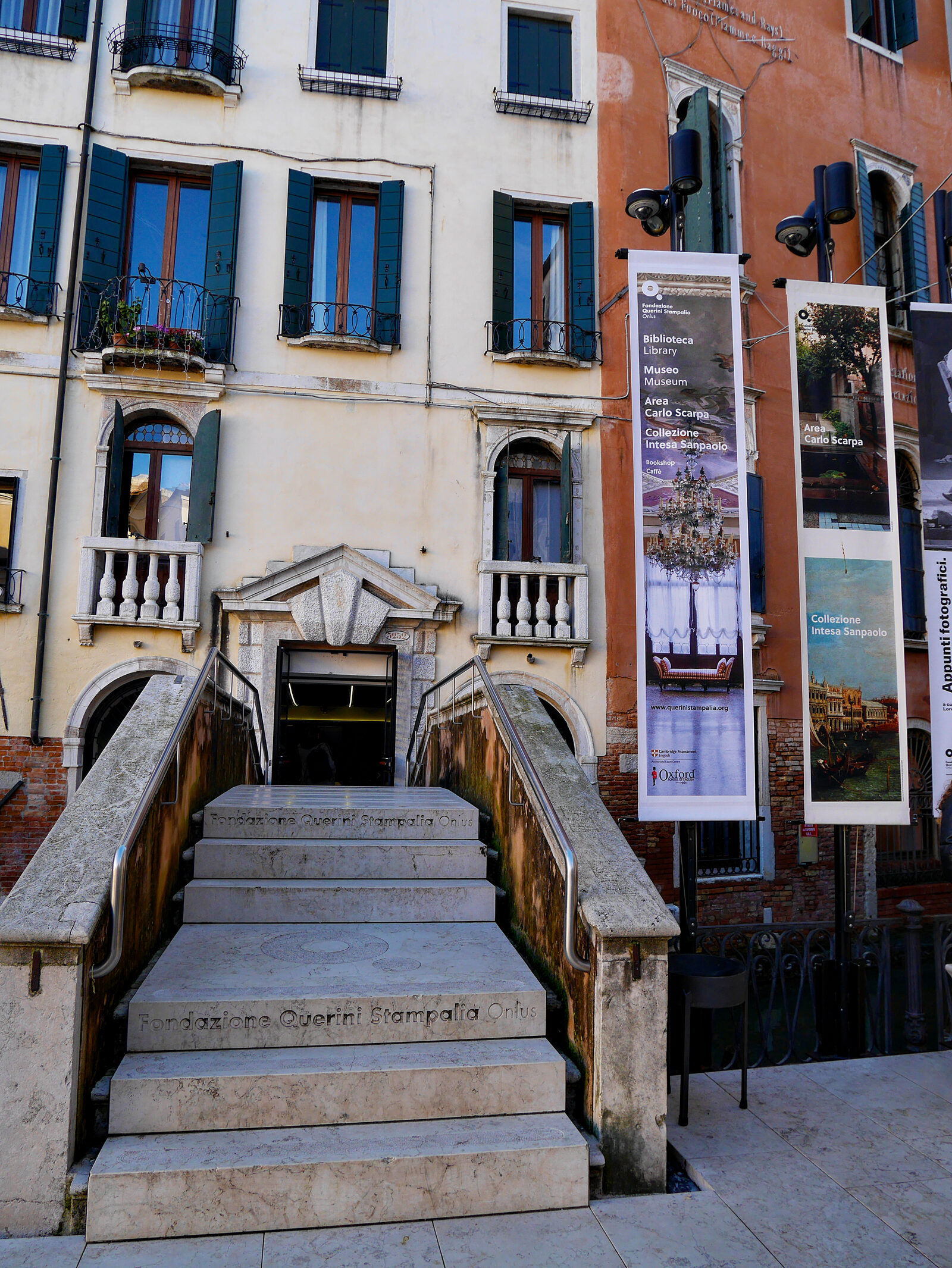 Fondazione Querini Stampalia : Cross the bridge to enter the palace-museum