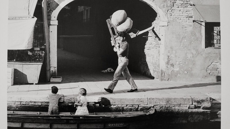 Fondazione Querini Stampalia : Temporary exhibition featuring old photographs of everyday life in Venice