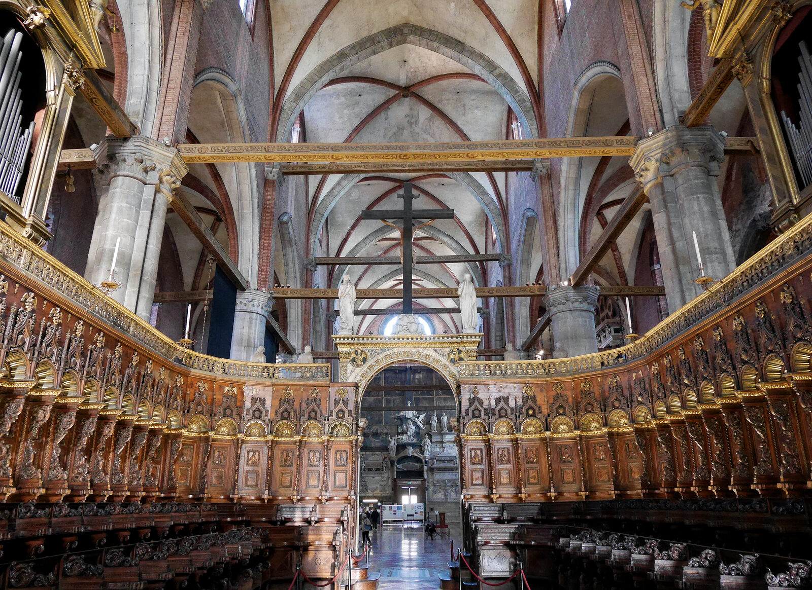 Frari Basilica : Remarkably, it remains the only surviving choir screen in Venice today