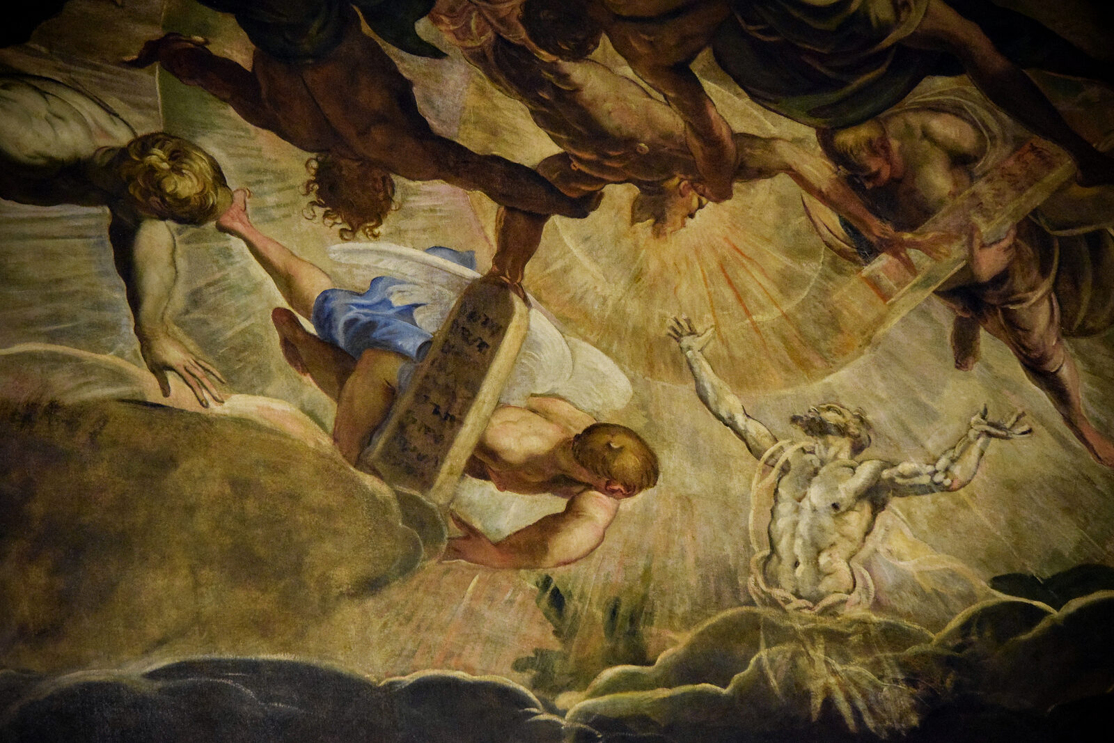 Madonna dell'Orto : Moses, illuminated by divine light, receives the tablets of the law