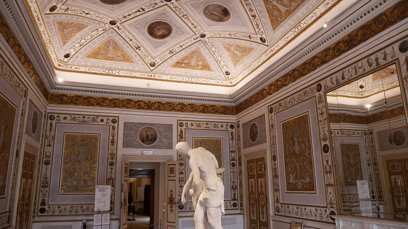 Museo Correr : The 'Sala delle vedute' (Room of Views) features 'Daedalus and Icarus' as its centerpiece marking Antonio Canova's first recognised masterpiece