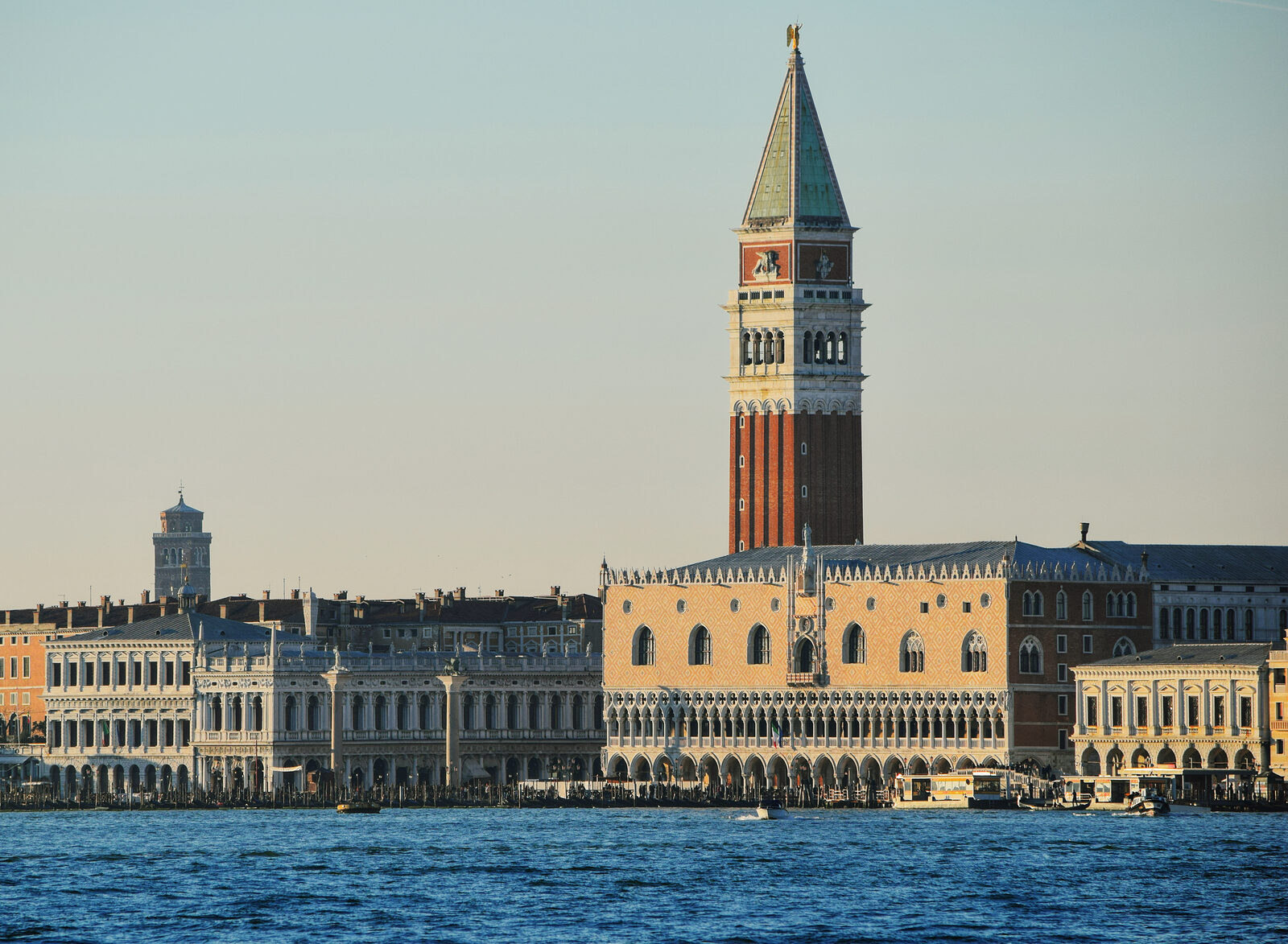 Parco delle Rimembranze : Zoom in for a postcard view, with San Marco Campanile always stealing the scene.