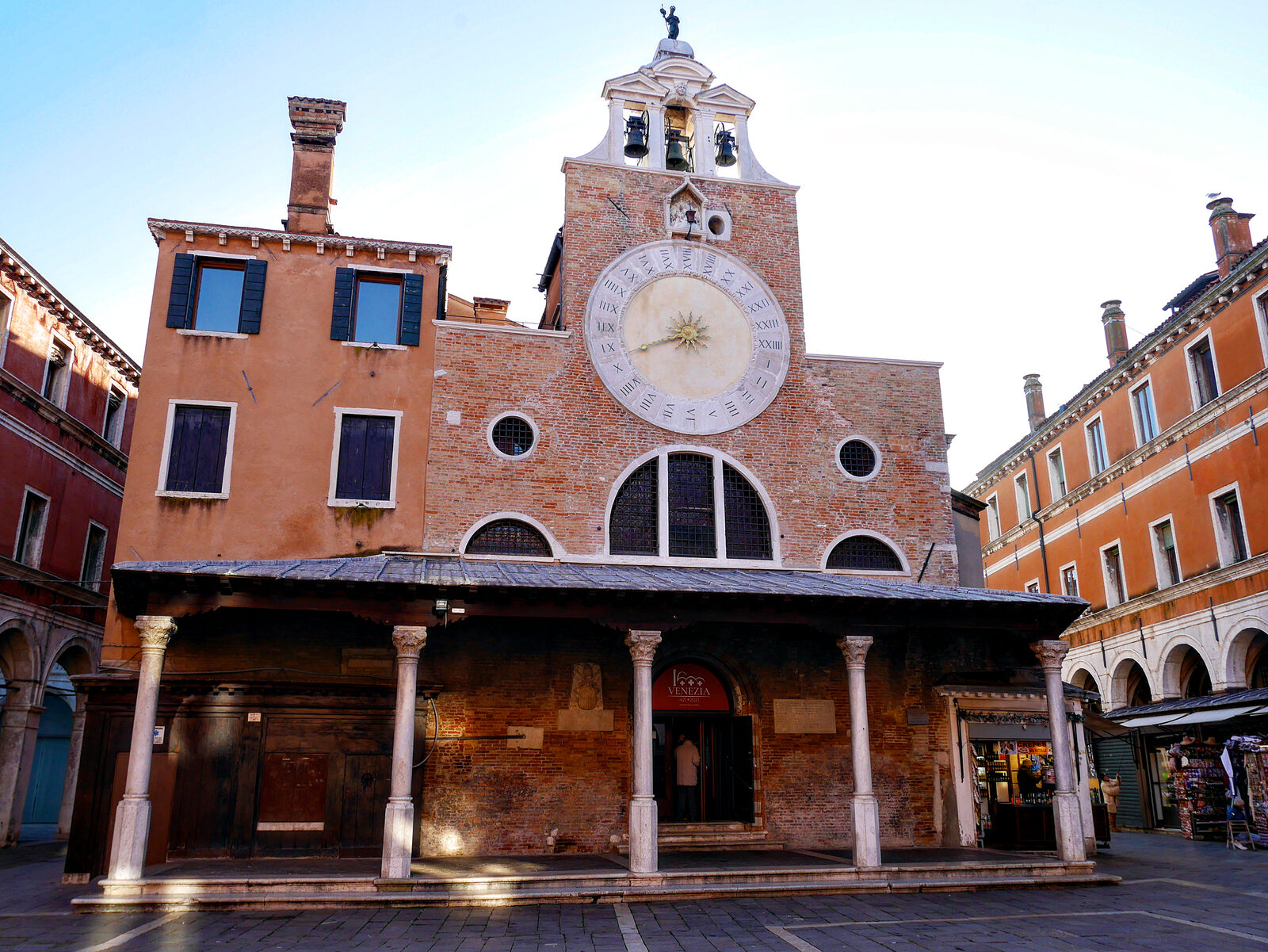 San Giacomo di Rialto : It features a bell-gable instead of the traditional bell tower