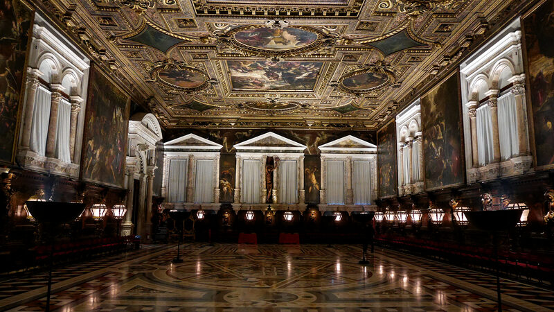 Scuola di San Rocco : Perhaps the most impressive chapter hall in all of Venice