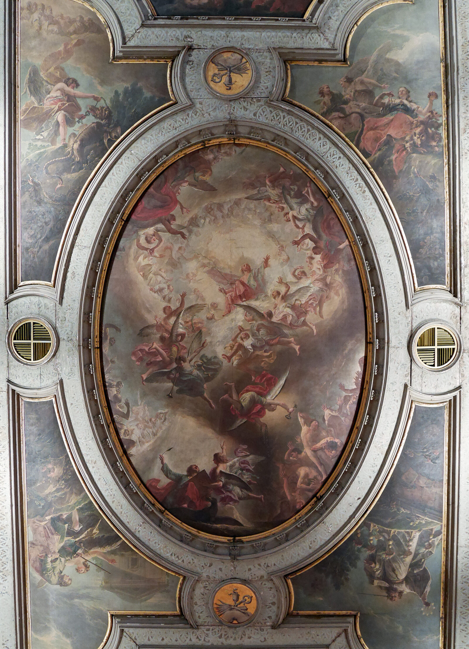 Scuola Grande San Giovanni : The large oval painting in the centre of the ceiling depicts the Last Judgement (1761) by Giuseppe Angeli