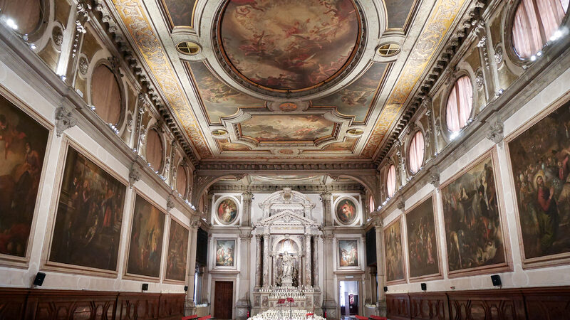 Scuola Grande San Giovanni : The monumental Chapter Hall welcomes you with a unique display of grandeur and beautiful paintings