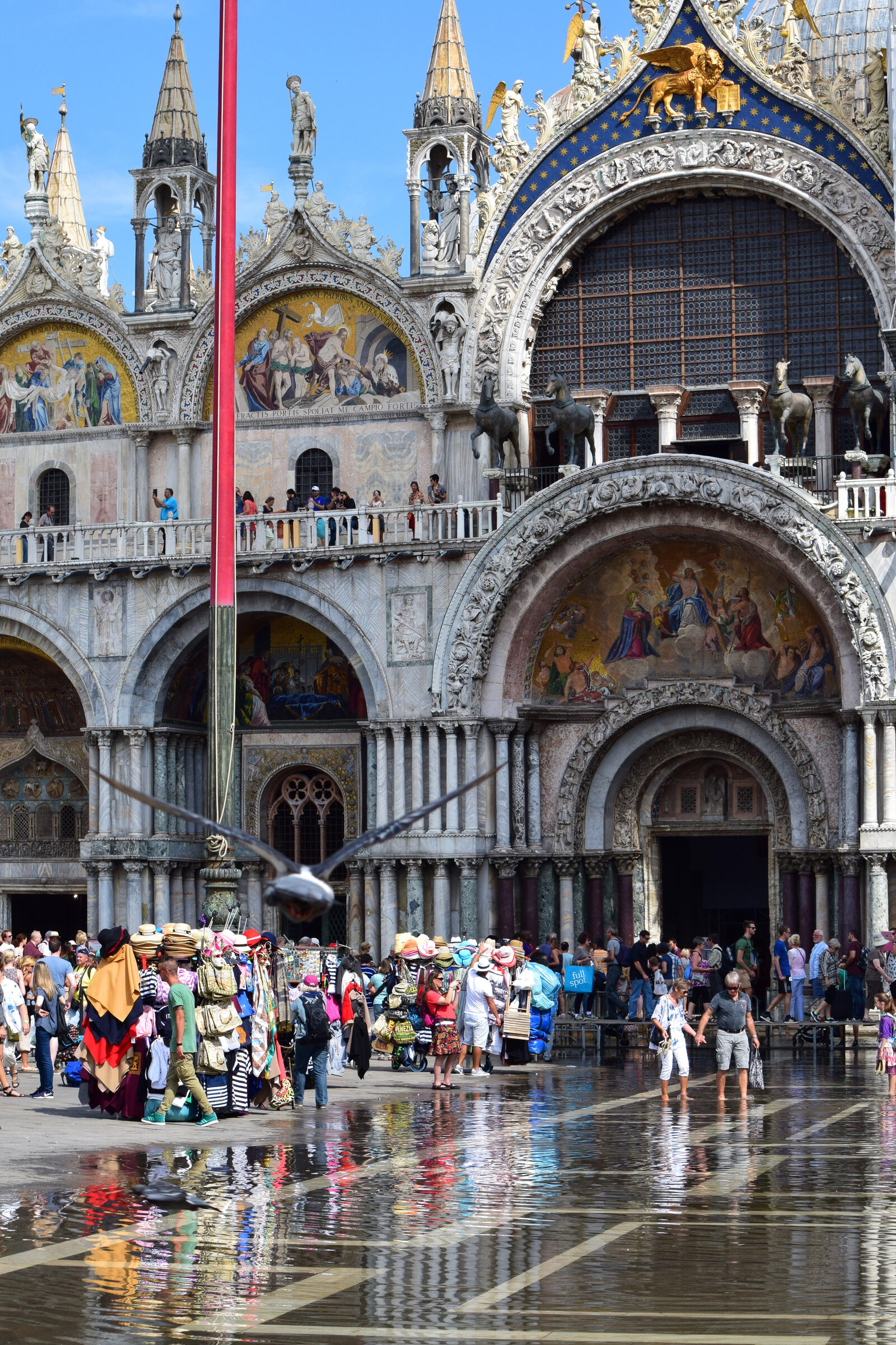Piazza San Marco : The square is so close to sea level that it quickly floods during 'acqua alta' (high water from storm surges or heavy rain)
