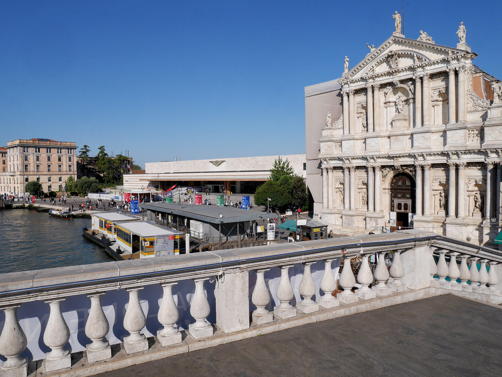 Train Station : The church that was not demolished (Chiesa di Santa Maria di Nazareth) still stands today, its ornate Baroque style contrasting sharply with the modern station beside it